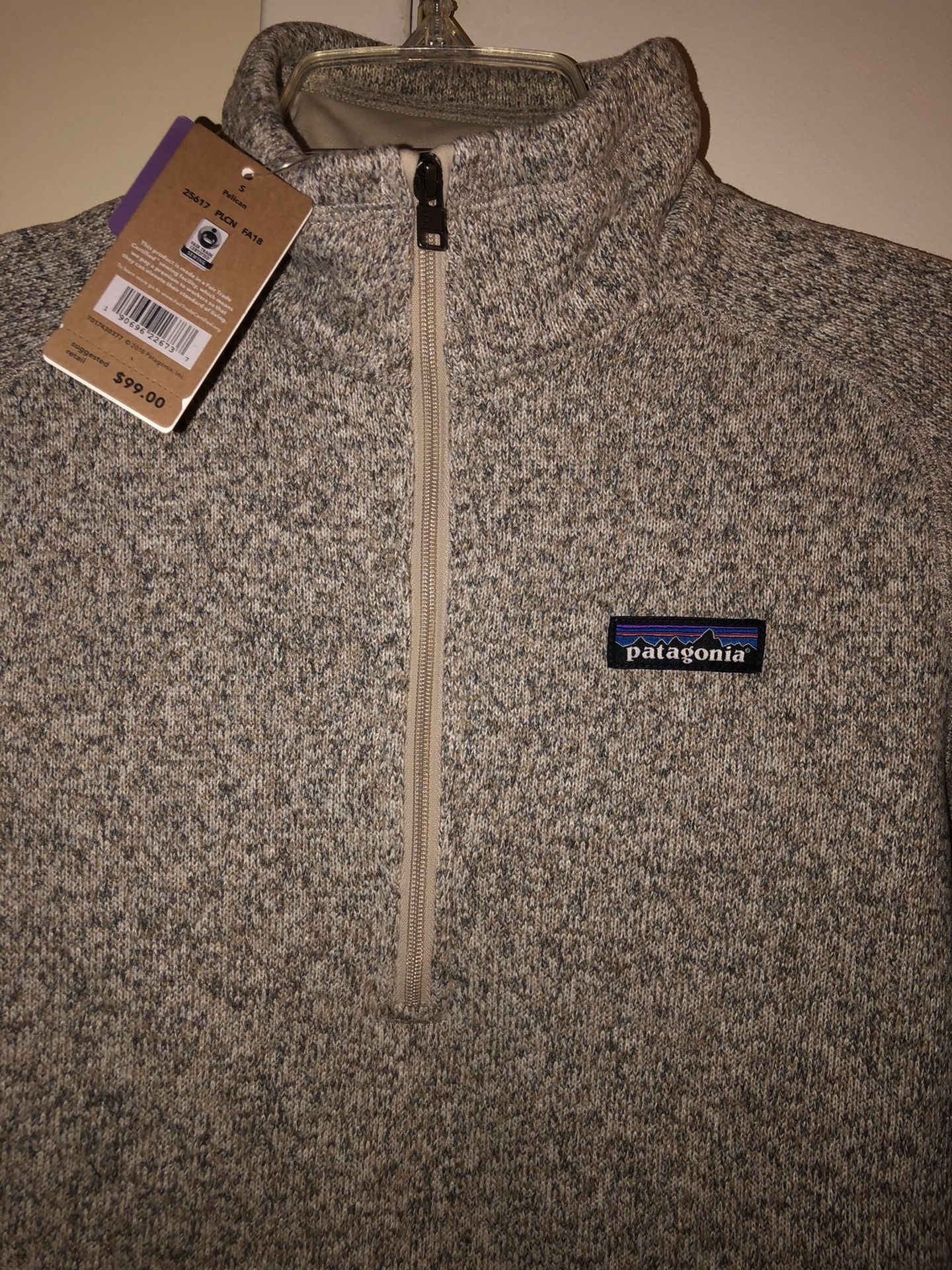 Authentic Patagonia (color- pelican) Women’s Better Sweater 1/4 zip slim fit size small. Brand new, never worn.