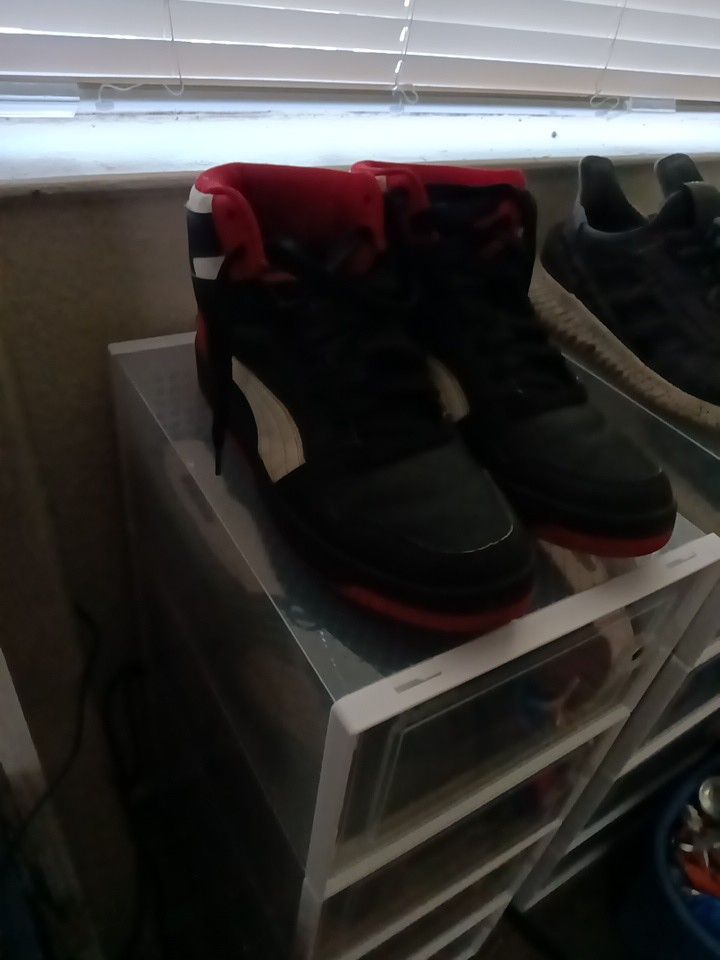 Puma Shoes Size 10