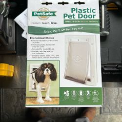 PetSafe Plastic Pet Door