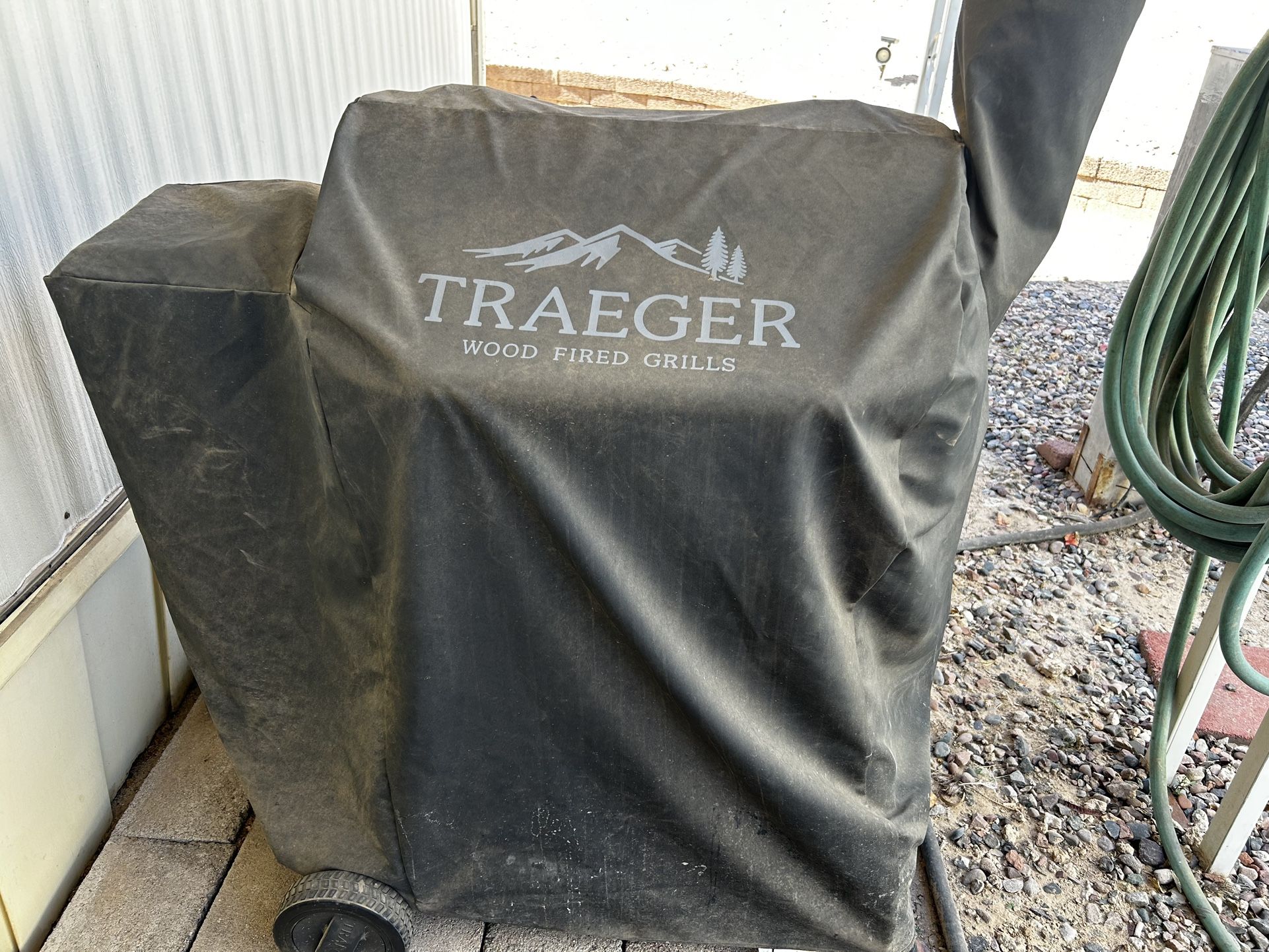 Traeger Smoker Grill Model TFB57PZB