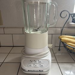 Kitchen Aide Blender