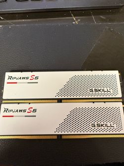 GSKILLS 32GB RAM 5600MHZ
