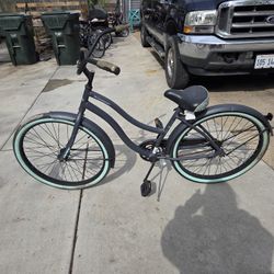 Womens 26in Huffy Cranbrook Beach Cruiser Bike 