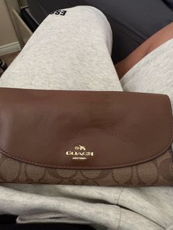 Coach women’s wallet
