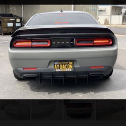 Dodge Challenger Read Diffuser