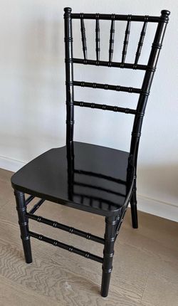Black chivari chair FOR SALe