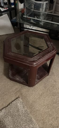 Glass end stands