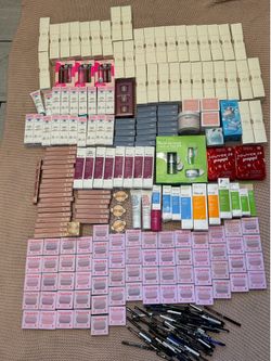 Makeup bundle