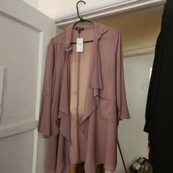 Women's Crdigan Top, Fashion Nova. NWT, Size XL.