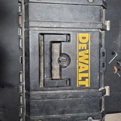 Dewalt Stackable Chest