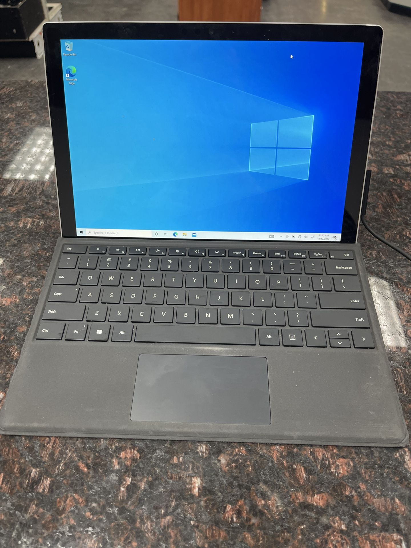 Microsoft Surface Pro 5th (128gb)