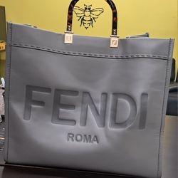 Pre-Loved Fendi Vitello Plexiglass Logo Embossed Large Sunshine Tote (H🐝)