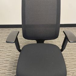 Steelcase Chair 