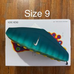 Nike Mind Slide Size 9