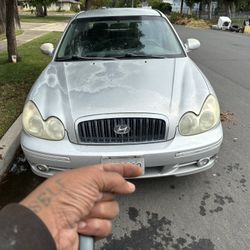 2005 Hyundai Sonata 