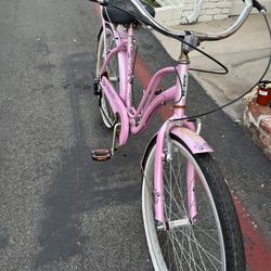 Schwinn Beach Cruiser 