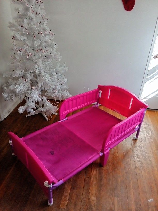 Toddler Bed Frame