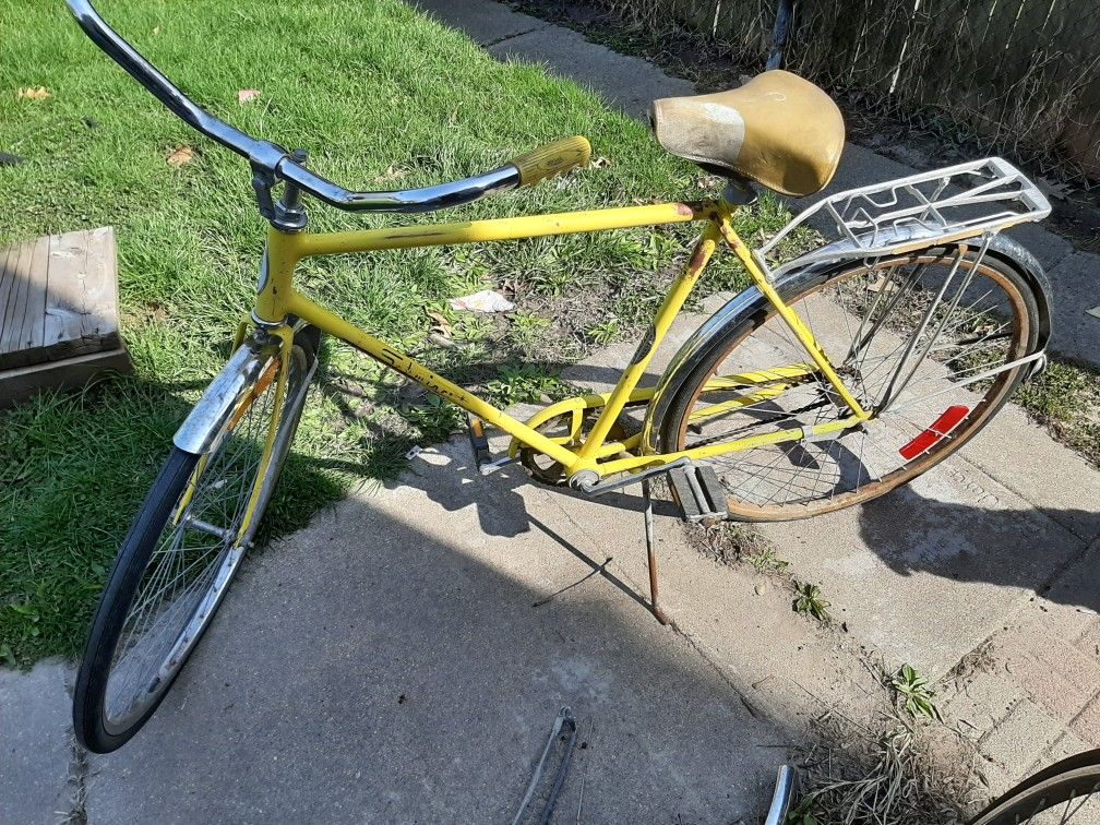schwinn bicycles from the 70s 1970s Sting-Ray bicycle Bikes from the 70s |