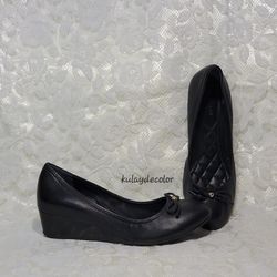 Cole Haan Black Leather Women's Wedge Pump Tali Grand Lace Size 8 B