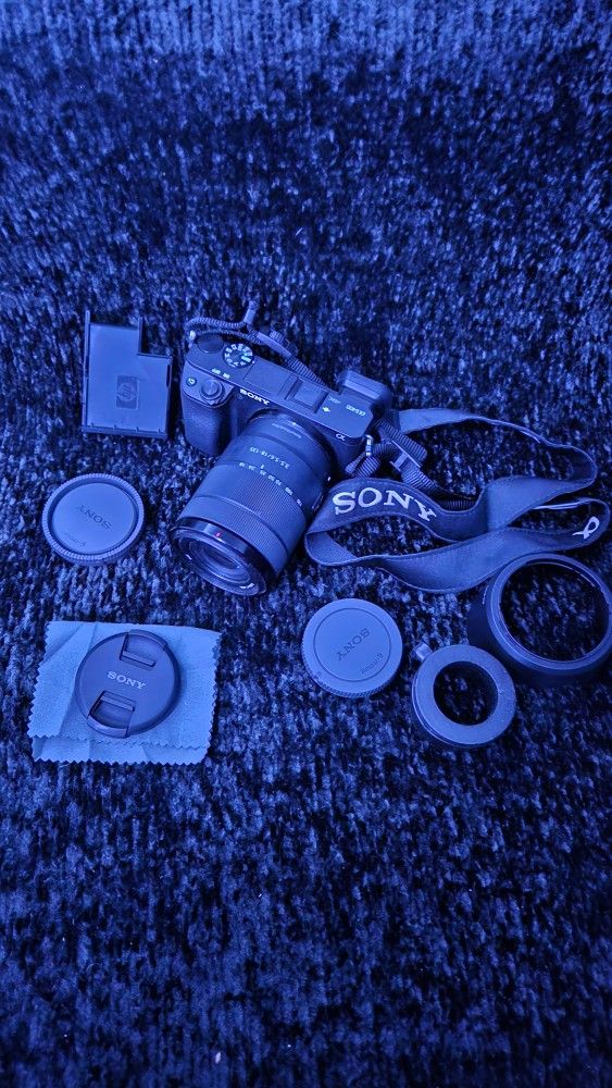 Sony - Alpha 6400 APS-C Mirrorless Camera 4K Video