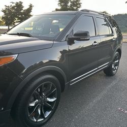 2014 Ford Explorer