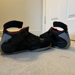 Air Jordan XX Bred Size 9.5