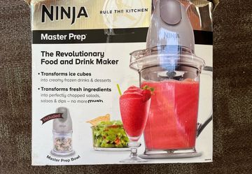 Ninja food and  drink mixer