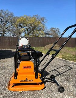 Land Honor plate compactor only asking $1200 (financing available)