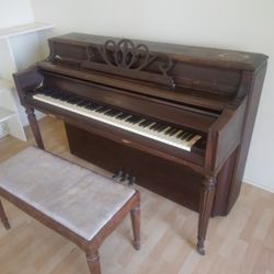 1946 chickering piano (see description)
