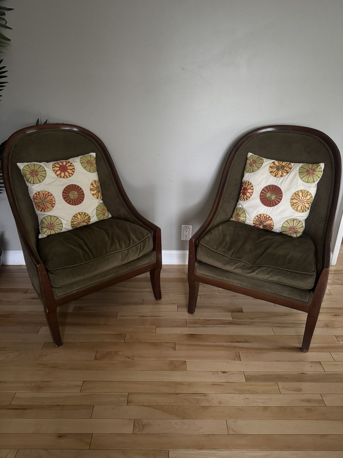 Pair of Vintage Wood Frame Armchairs – $120 for the Set (Whittier Pickup)