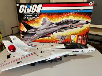 Skystriker Combat Jet Gl Joe Hasbro HasLab 3.75-Inch Scale Vehicle