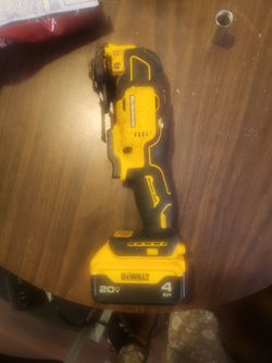 DeWalt oscillating tool
