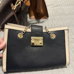 Guess Purse 