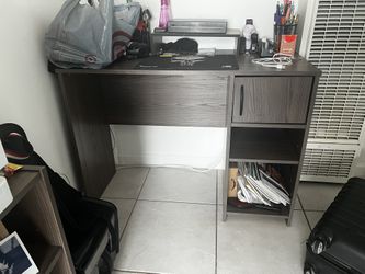 Modern Desk