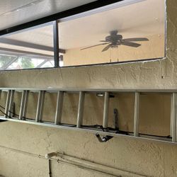 20 Ft Ladder $200
