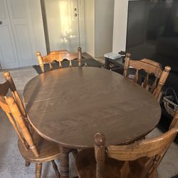 Hardwood 4 Seat Dining Room Table And Chairs