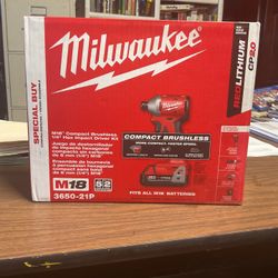 NEW M18 1/4 Drive Impact Driver w/battery
