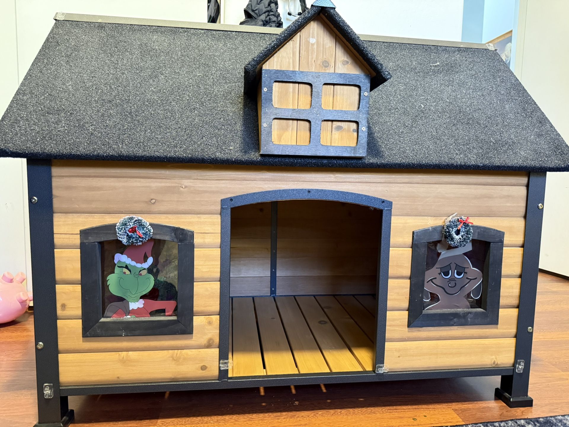 Indoor Outdoor Pet House Doll House Life Size