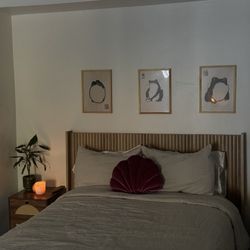 Queen / Full Headboard 