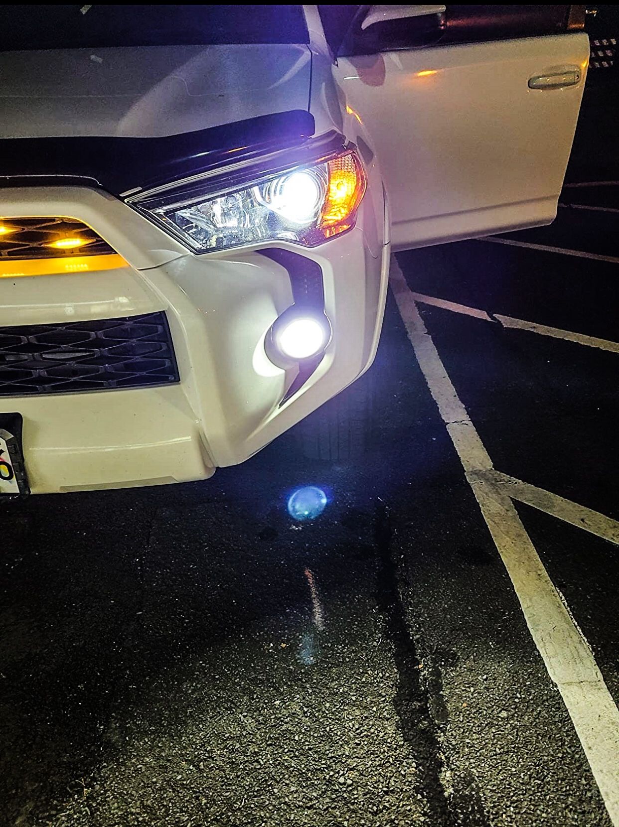 2504 PSX24W LED Fog Light Bulbs 6000K Xenon White 360° Light, Xtreme Super Bright PG20/7 Base Fog Lamps Replacement 5730 33-SMD