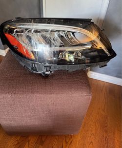 2019-2021 Mercedes-Benz C300 OEM Hella LED High Performance Right Passenger Head
