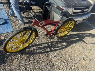 1917 Martinho ave Tulare Huge sale mostly tools by the bigger brands Milwaukee, dewalt, rigid and others. This weekend 9-29-26 7-3pm ish send your qu