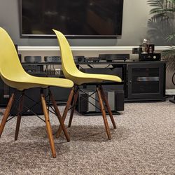 Eames Herman Miller Molded Plastic Side Chairs with Dowel Base. Each