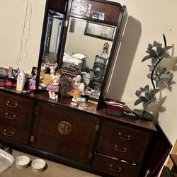 Mirror Dresser