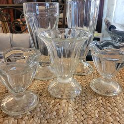 Vintage  SUNDAE/MILKSHAKE Glasses
