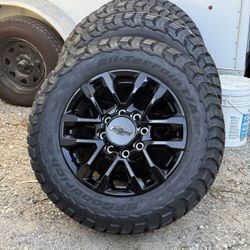 2026 Chevy Silverado 2500 Wheels And Tires 20” $2250 Firm Price 