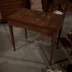 Mahogany Vintiage Table