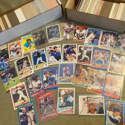 Sports Cards Lot, >1000 Baseball, Basketball, Football And Hockey Cards