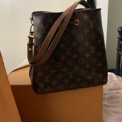 Louis Vuitton Prude