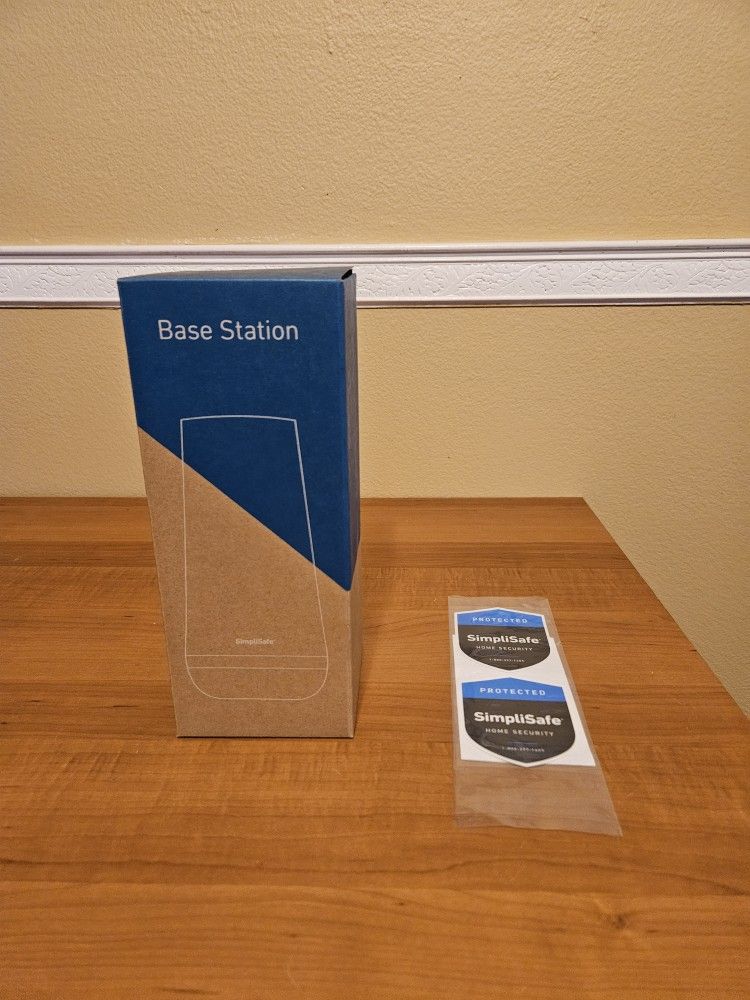SimpliSafe SSCS3 3rd Gen WBase Station Home Security Alarm w/Window Decals and Yard Sign w/Stake